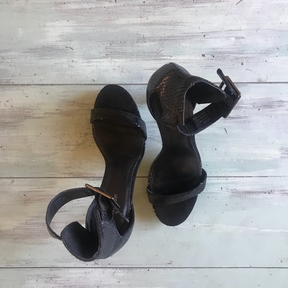 Black heels with ankle strap